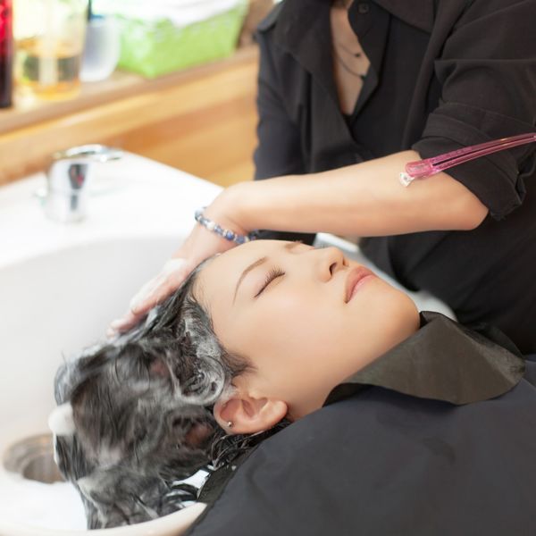 福井県坂井市の当美容室は炭酸泉シャンプーをおすすめしております